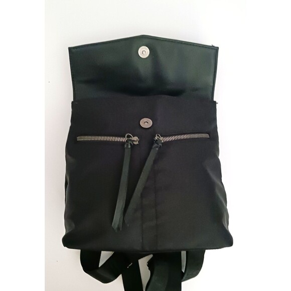 Botkier New York Trigger Blk Nylon Small Backpack Lightweight